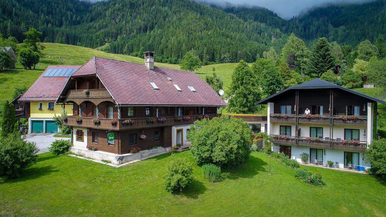 Pension & Ferienwohnung Sonnleiten Gnesau Exterior photo