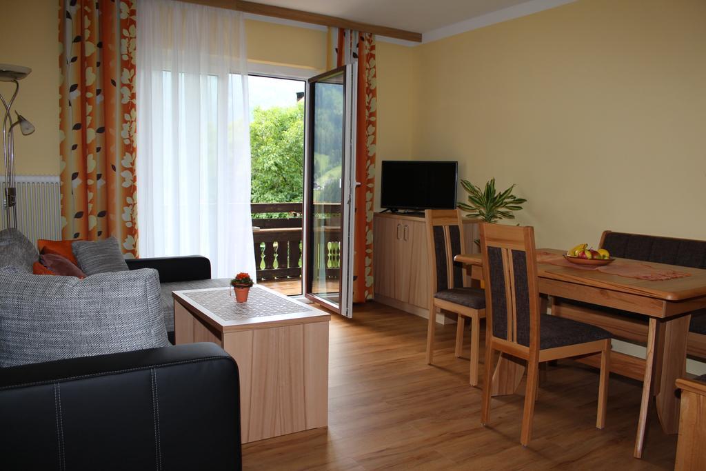 Pension & Ferienwohnung Sonnleiten Gnesau Room photo